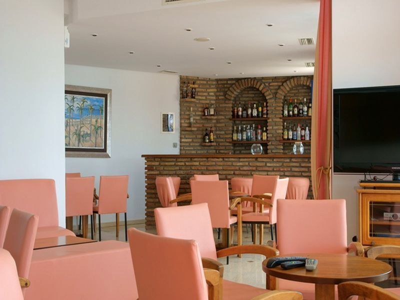 Hotel Oasis Kyparissia Exteriér fotografie